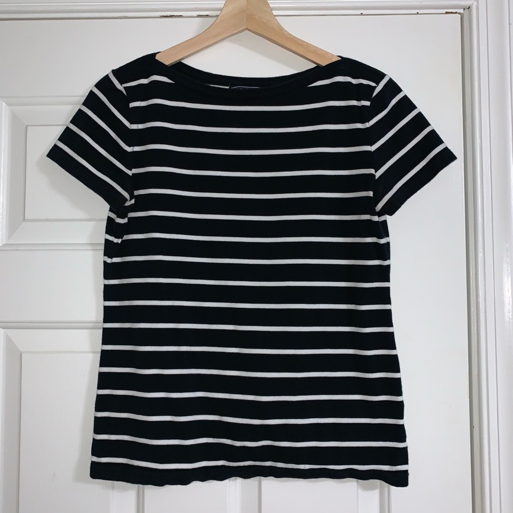 American Living T shirt